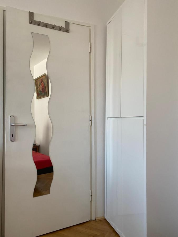 Apartament Colorful Urban Oasis Zagrzeb Zewnętrze zdjęcie